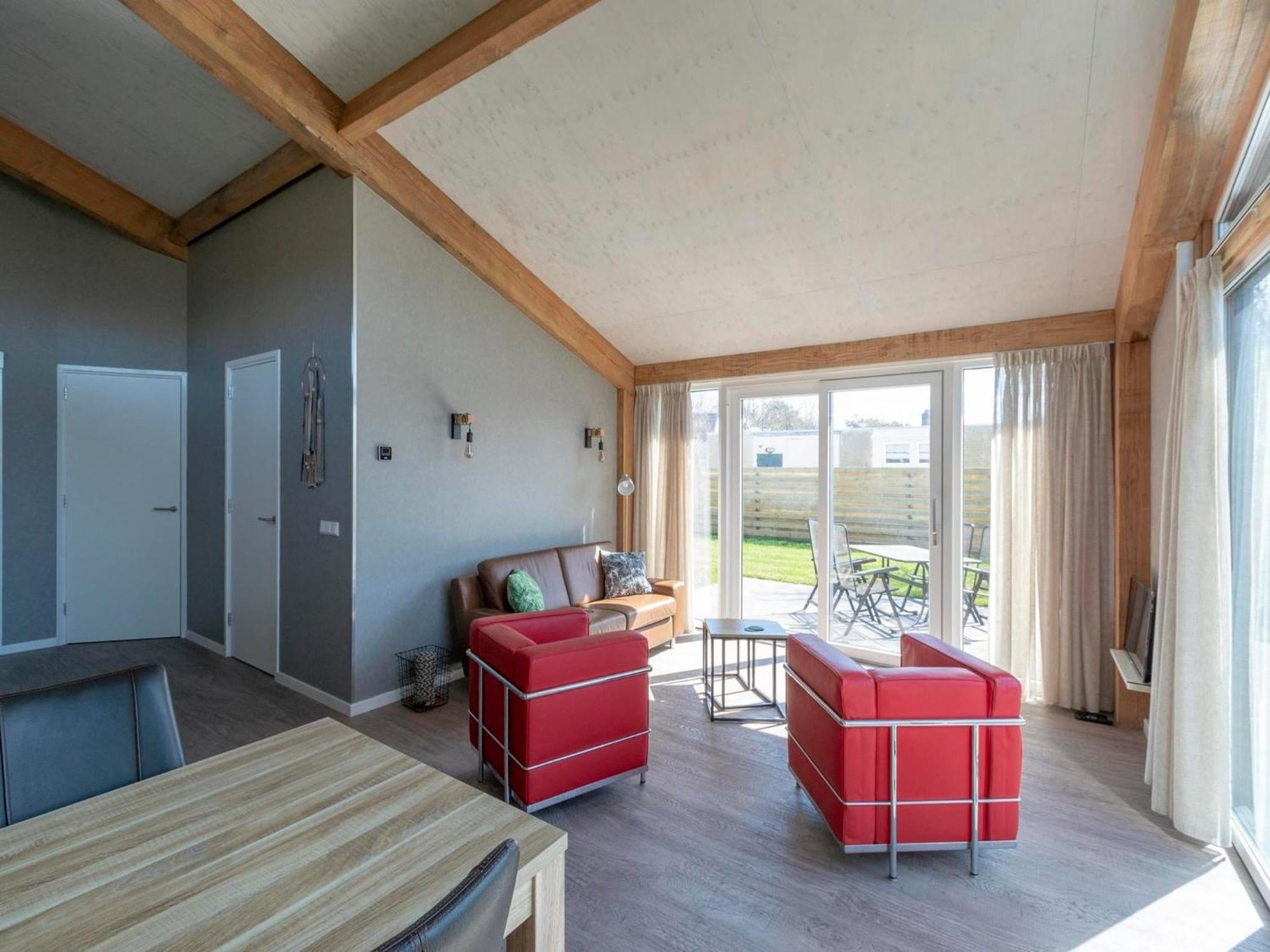 Ferienhaus Gorgeous With Patio